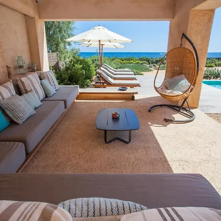 Villa Cabrera